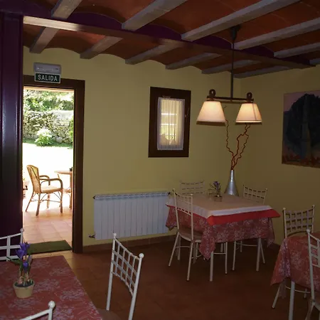 Country house Bajo Tilos *