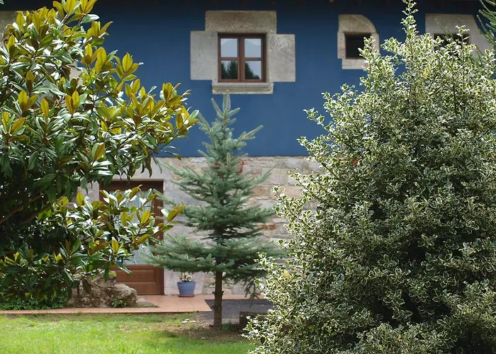 Bajo Tilos Country house *