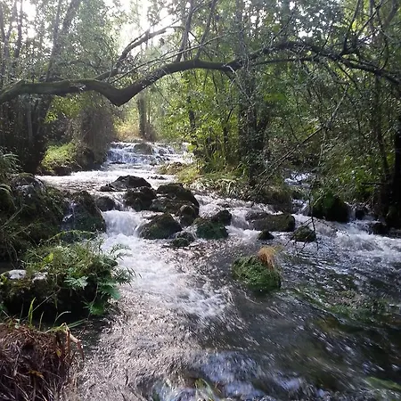 منزل ريفي Bajo Tilos ريباذيسييّا