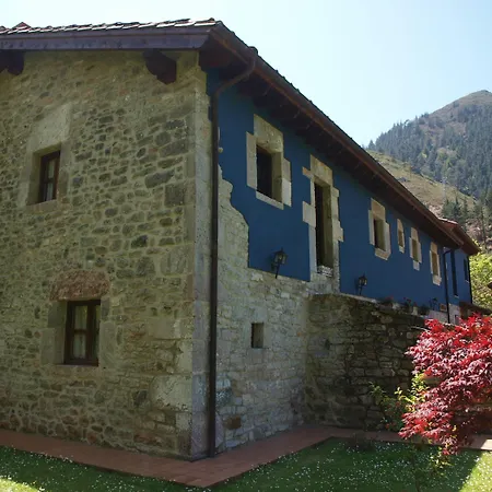 منزل ريفي Bajo Tilos *