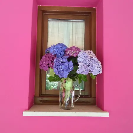 منزل ريفي Bajo Tilos *